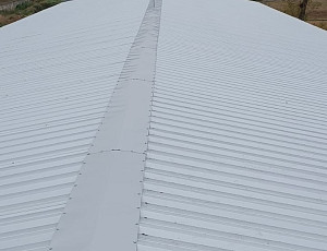 Výměna střešní krytiny na skladové hale